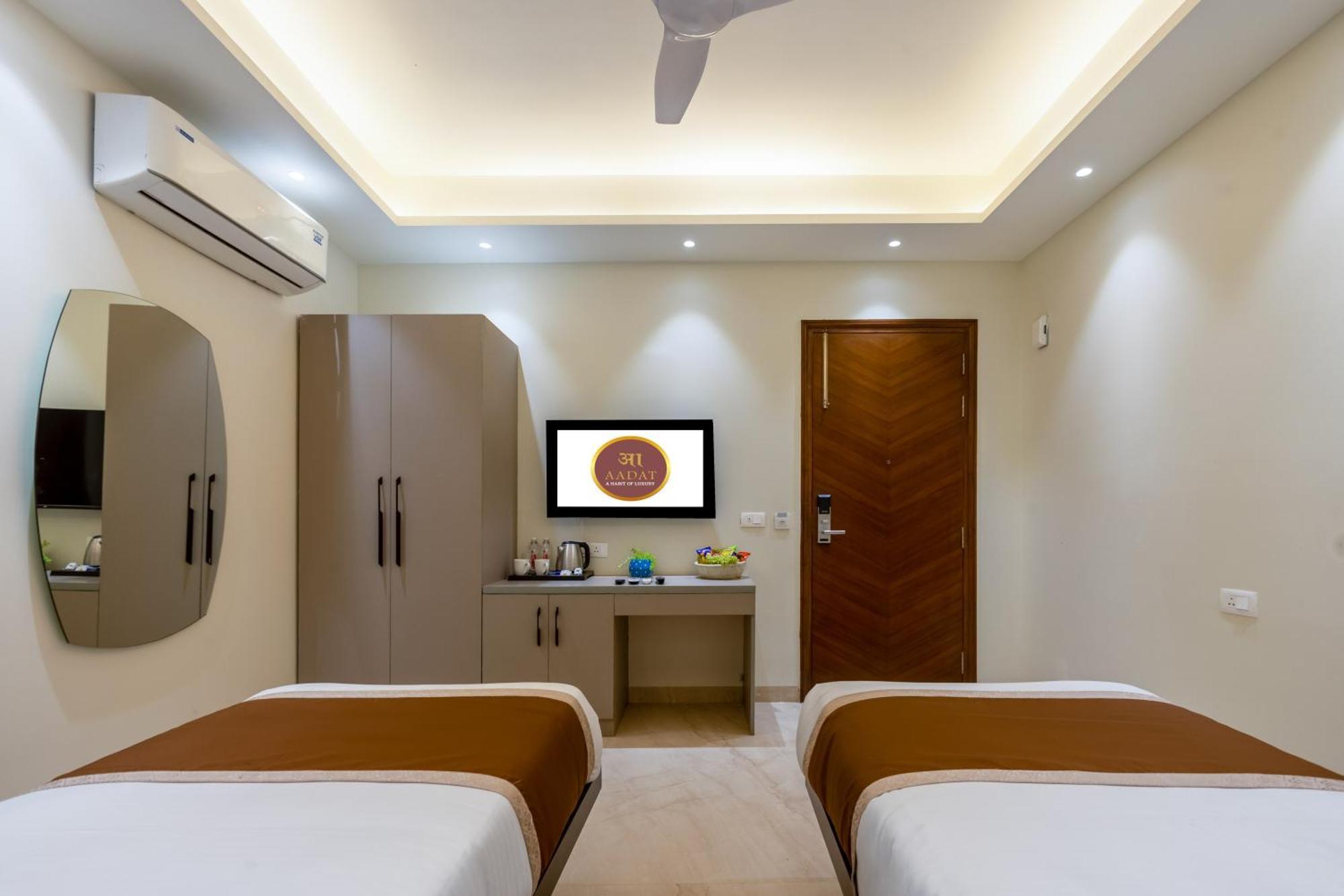 Hotel Ginger Palace Delhi Airport 뉴델리 외부 사진