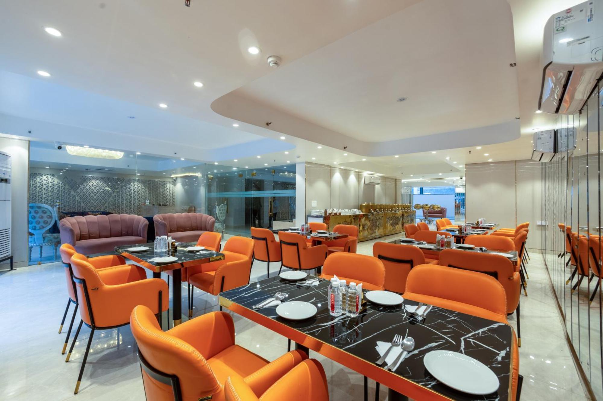 Hotel Ginger Palace Delhi Airport 뉴델리 외부 사진