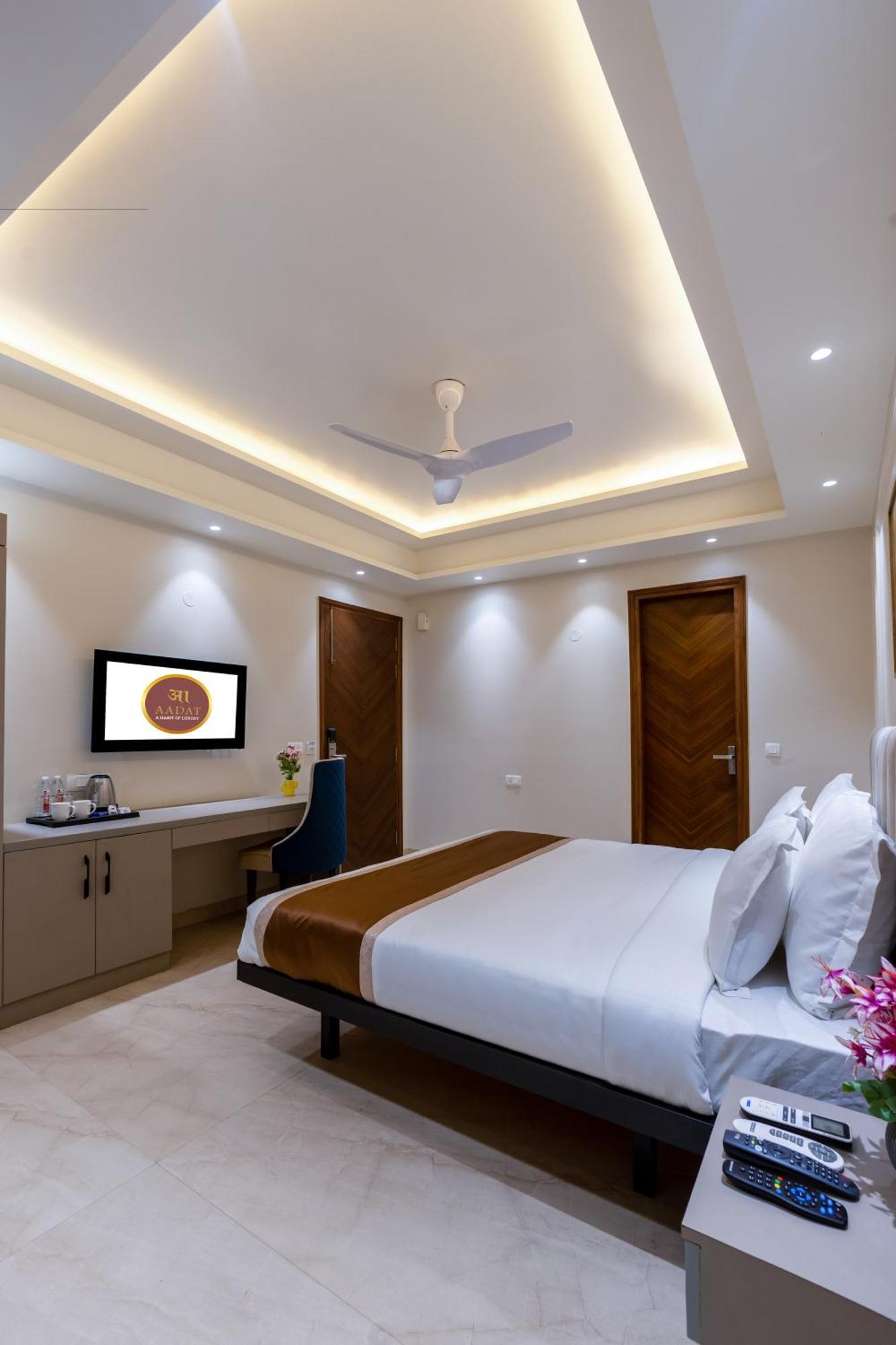 Hotel Ginger Palace Delhi Airport 뉴델리 외부 사진